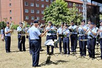 Tag der "Offenen Tür" auf dem Gelände der Kyffhäuser Kaserne zwischen Bad Frankenhausen und Seehausen Bild: Tag der "Offenen Tür" auf dem Gelände der Kyffhäuser Kaserne zwischen Bad Frankenhausen und Seehausen