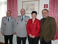 Bild: Verdienstorden an Regina Girschele