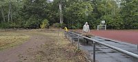 Sportplatz im Borntal wurde durch viele fleißige Hände vom Unrat befreit Bild: Sportplatz im Borntal wurde durch viele fleißige Hände vom Unrat befreit