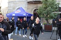 Vorstellung des neuen THC-Teams gestern auf dem Langensalzaer Neumarkt Bild: Vorstellung des neuen THC-Teams gestern auf dem Langensalzaer Neumarkt