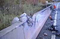 KKW kippt auf der A38 um Bild: KKW kippt auf der A38 um