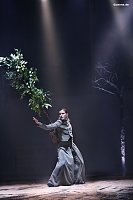 Bild: Szenenfoto aus dem Ballett "Ein Deutsches Requiem"