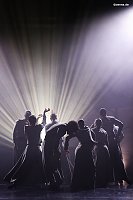 Bild: Szenenfoto aus dem Ballett "Ein Deutsches Requiem"