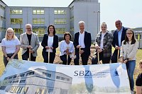Bild: Spatenstich f&uuml;r den Berufsschulen-Campus II in der Salzstra&szlig;e in Sondershausen