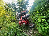 Bild: Schwerer Unfall im Wald zwischen Gro&szlig;furra und Strau&szlig;berg