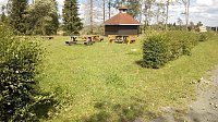 Bild: Einsam und verlassen ist jetzt der Grillplatz.
