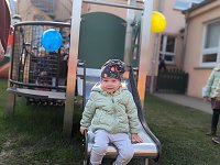 Bild: Gro&szlig;e Freude &uuml;ber das neue Spielger&auml;t herrschte bei den Bebraspatzen