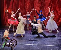 Bild: Auff&uuml;hrung des Tanzstudios Radeva