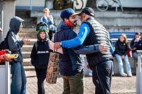 Bild: Verabschiedung einer Legende im Schulsport. Uwe R&uuml;diger geht in den Ruhestand