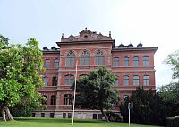 Peter Blei unterwegs auf Schwanensuche Bild: Peter Blei unterwegs auf Schwanensuche