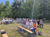 Waldgottesdienst an der Schönen Aussicht Bild: Waldgottesdienst an der Schönen Aussicht