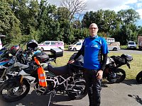 Bild: Wir machen Wald - vergangenes Wochenende trafen sich Motorradfahrer um f&uuml;r die gute Sache Gas zu geben