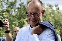 Bild: Friedrich Merz (CDU) besucht Baumkronenpfad im Nationalpark Hainich