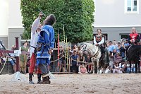 Bild: Hochprofessionelle Reitershow mit "Wenzel Ritterspiele"