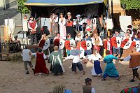 Zwei Tage lang feierten die Langensalzaer mit ihren Gästen aus nah und fern ihr 30. Mittelalterstadtfest Bild: Zwei Tage lang feierten die Langensalzaer mit ihren Gästen aus nah und fern ihr 30. Mittelalterstadtfest