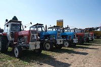 Bild: Motoren- und Maschinenschau zu Dreschfest in Sundhausen