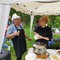 Bild: Internationale Kochshow in der Trinitatisgemeinde in Sondershausen