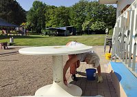 Große Putzaktion im Freibad Großfurra mit körperlichem Einsatz Bild: Große Putzaktion im Freibad Großfurra mit körperlichem Einsatz