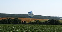 Landung eines Heißluftballons in der Goldenen Aue Bild: Landung eines Heißluftballons in der Goldenen Aue