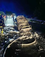 Bild: Autobrand in der Nacht