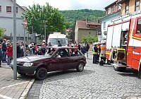 Rettungsarbeiten vor Ort Bild: Rettungsarbeiten vor Ort
