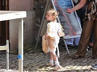 Bild: Getanzte Modenschau