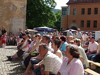 Bild: Getanzte Modenschau