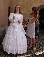 Bild: Getanzte Modenschau
