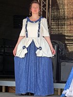 Bild: Getanzte Modenschau