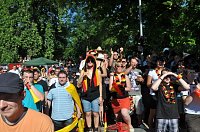 Bild: Public Viewing auf den Petersberg
