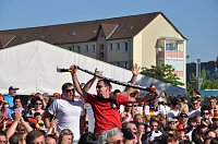 Bild: Public Viewing auf den Petersberg