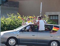 Bild: Wieder Autokorso