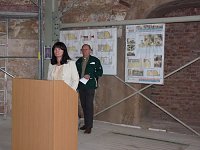 Bild: Offene T&uuml;r Cruciskirche