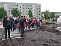 Einweihung Spielplatz Bild: Einweihung Spielplatz