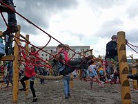 Einweihung Spielplatz Bild: Einweihung Spielplatz