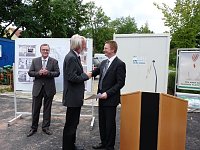 Bild: Symbolischer Spatenstich