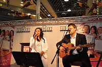 Bild: Geburtstagsfeier in der Galerie