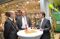 Bild: Geburtstagsfeier in der Galerie