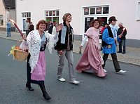 Bild: Umzug Bauernheer
