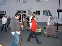 Bild: Umzug Bauernheer