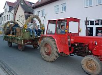 Bild: Umzug Bauernheer