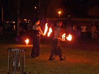 Bild: Feuerschau zum Bauernmarkt