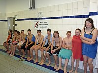 Bild: 24 Stunden Schwimmen begonnen