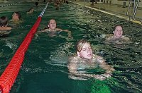 Bild: 24 Stunden Schwimmen begonnen