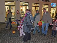 Bild: Laternenumzug und Feuerschau