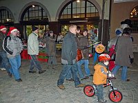 Bild: Laternenumzug und Feuerschau