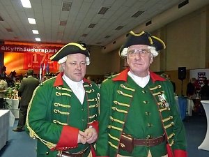 Gemütlich und ernst Bild: Gemütlich und ernst