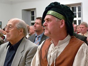 Ehrenarbeit gew&uuml;rdigt