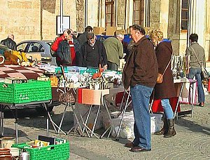 Tr&ouml;delmarkt