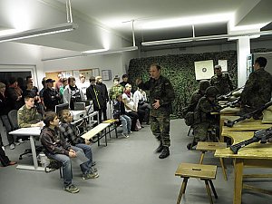 Offene Tür bei Bundeswehr